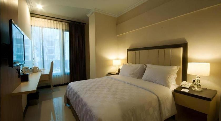 Bella Hotel Surabaya Exteriör bild